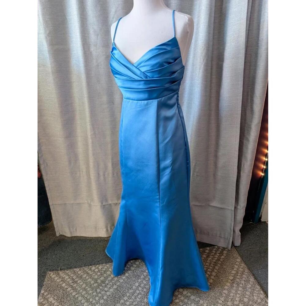 Blue Satin Flared Mermaid Cut Party Dress size 4